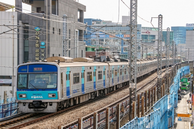 COREA DEL SUD IN TRENO Asia