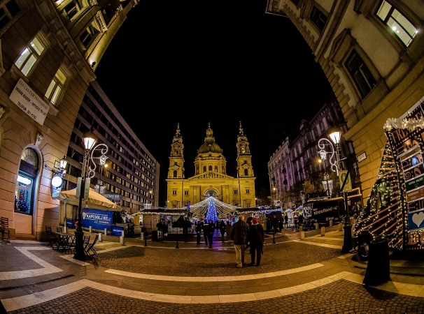 MERCATINI DI NATALE BUDAPEST E CROCIERA SUL DANUBIO Europa
